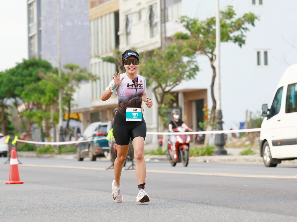 chạy bộ triathlon sau T2